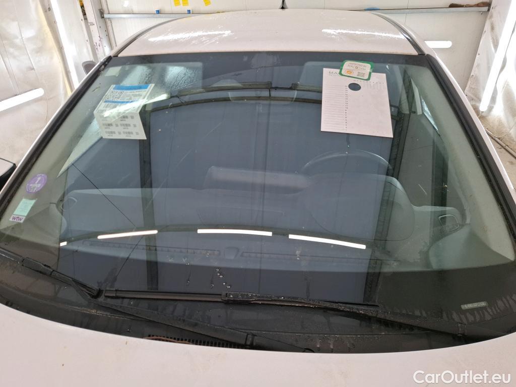  Hyundai  i20 HYUNDAI  / 2020 / 5P / Berline 1.0 T-GDI 100 HYBRID 48V Business DCT-7 TVU #40