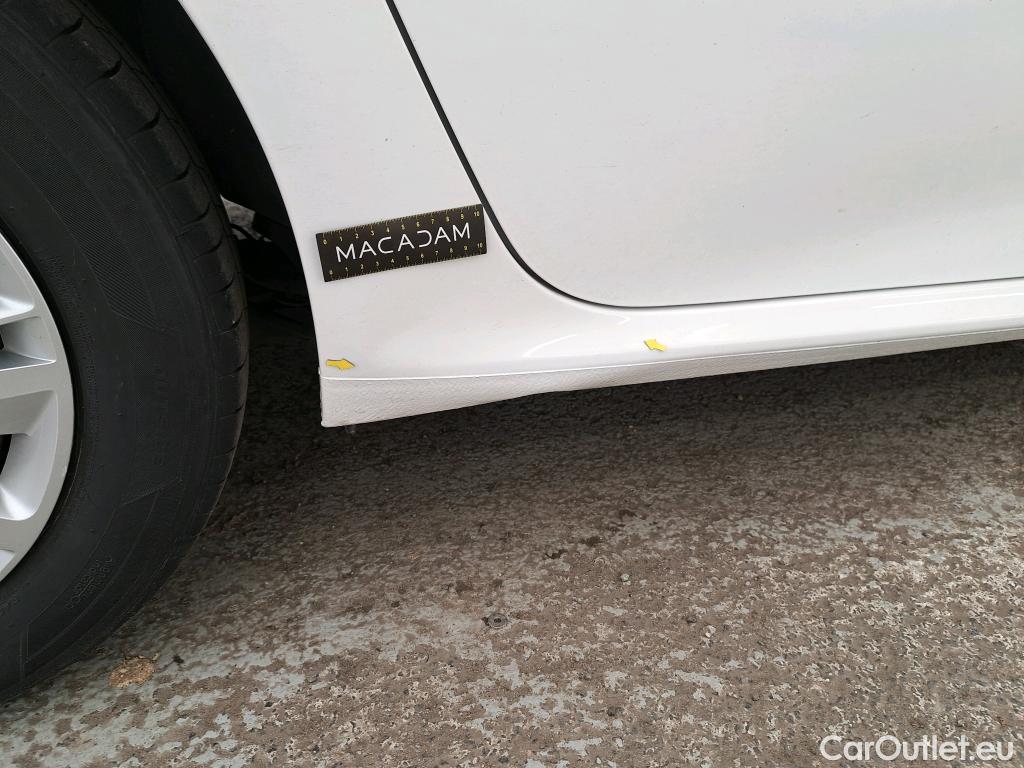  Peugeot  208  Premium 1.5 HDi 100CV BVM6 E6d #7