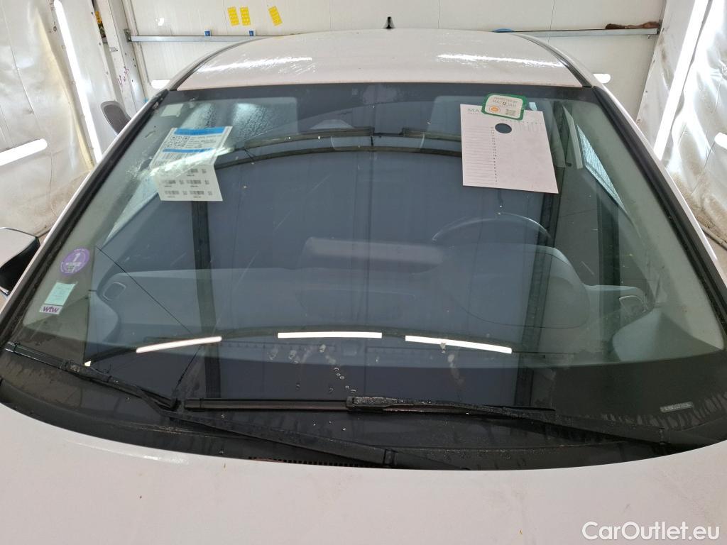  Hyundai  i20 HYUNDAI  / 2020 / 5P / Berline 1.0 T-GDI 100 HYBRID 48V Business DCT-7 TVU #5