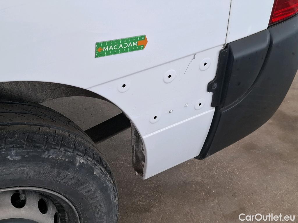  Renault  Master  III Fourgon L2H2 3 5 Grand Confort dCi 135CV BVM6 E6dT #6