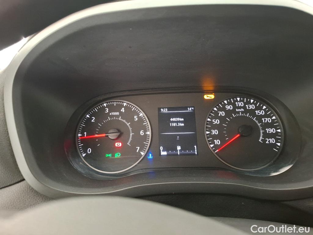 Renault  Master  III Fourgon L2H2 3 5 Grand Confort dCi 135CV BVM6 E6dT #12