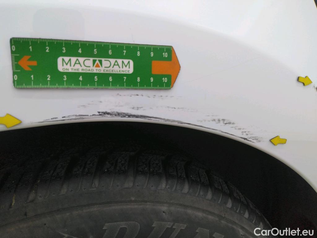  Renault  Clio  IV Air MediaNav 1.5 dCi 90CV BVM5 E5 #23