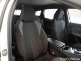  Peugeot  3008 PEUGEOT  / 2020 / 5P / SUV BLUEHDI 130 EAT8 SeS ACTIVE PACK #13