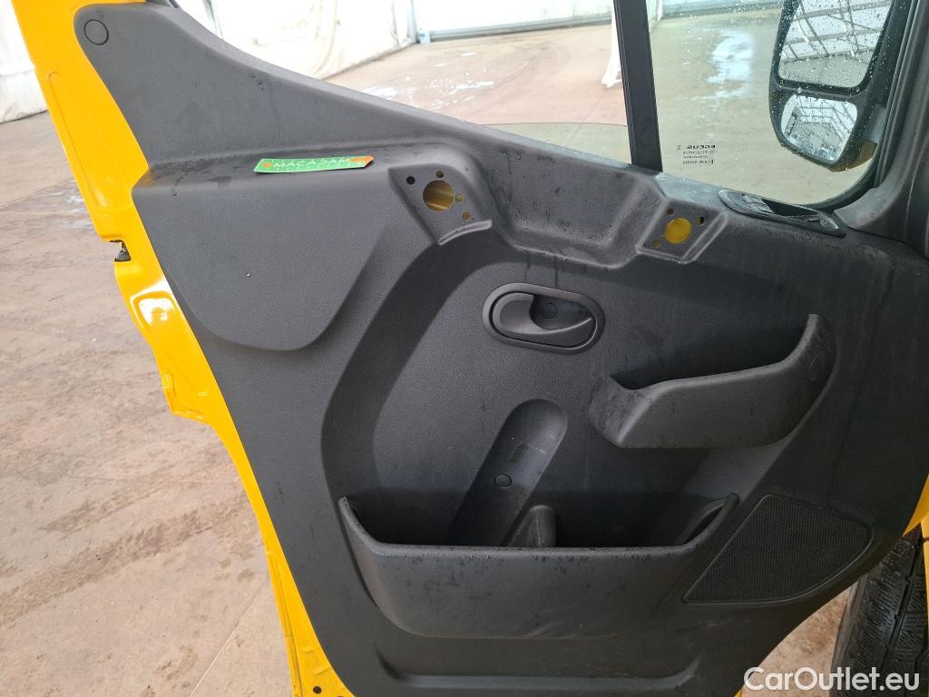  Renault  Master RENAULT  / 2019 / 4P / Fourgon tôlé FG Z.E.Tr CF F3100 L3H2 R75 AI - 19 #18