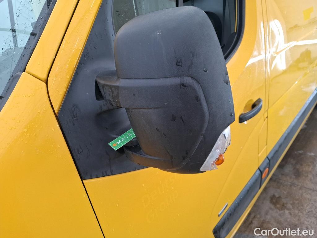  Renault  Master RENAULT  / 2019 / 4P / Fourgon tôlé FG Z.E.Tr CF F3100 L3H2 R75 AI - 19 #42