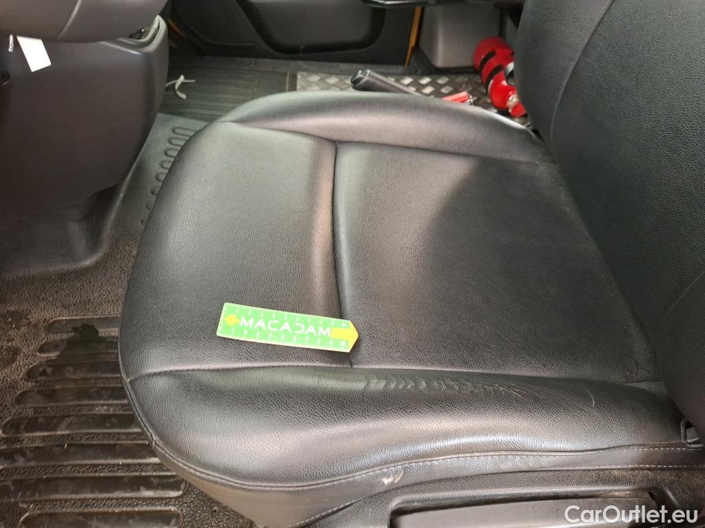  Renault  Master RENAULT  / 2019 / 4P / Fourgon tôlé FG Z.E.Tr CF F3100 L3H2 R75 AI - 19 #39