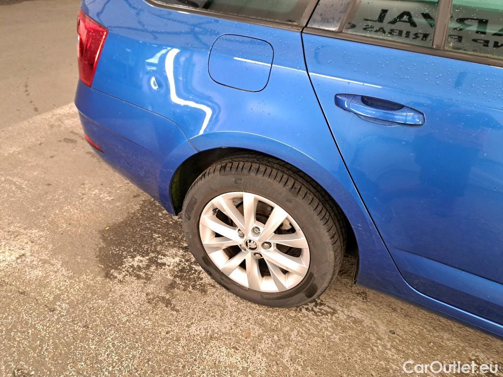  Skoda  Octavia  Combi Business 1.6 TDI 115CV BVA7 E6 #14