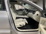  Volvo  XC60 Recharge T6 350hk AWD Plus Dark Läder Drag #9