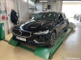  Volvo  V60 Recharge T6 AWD Core Edition Stora Batteriet Drag #3