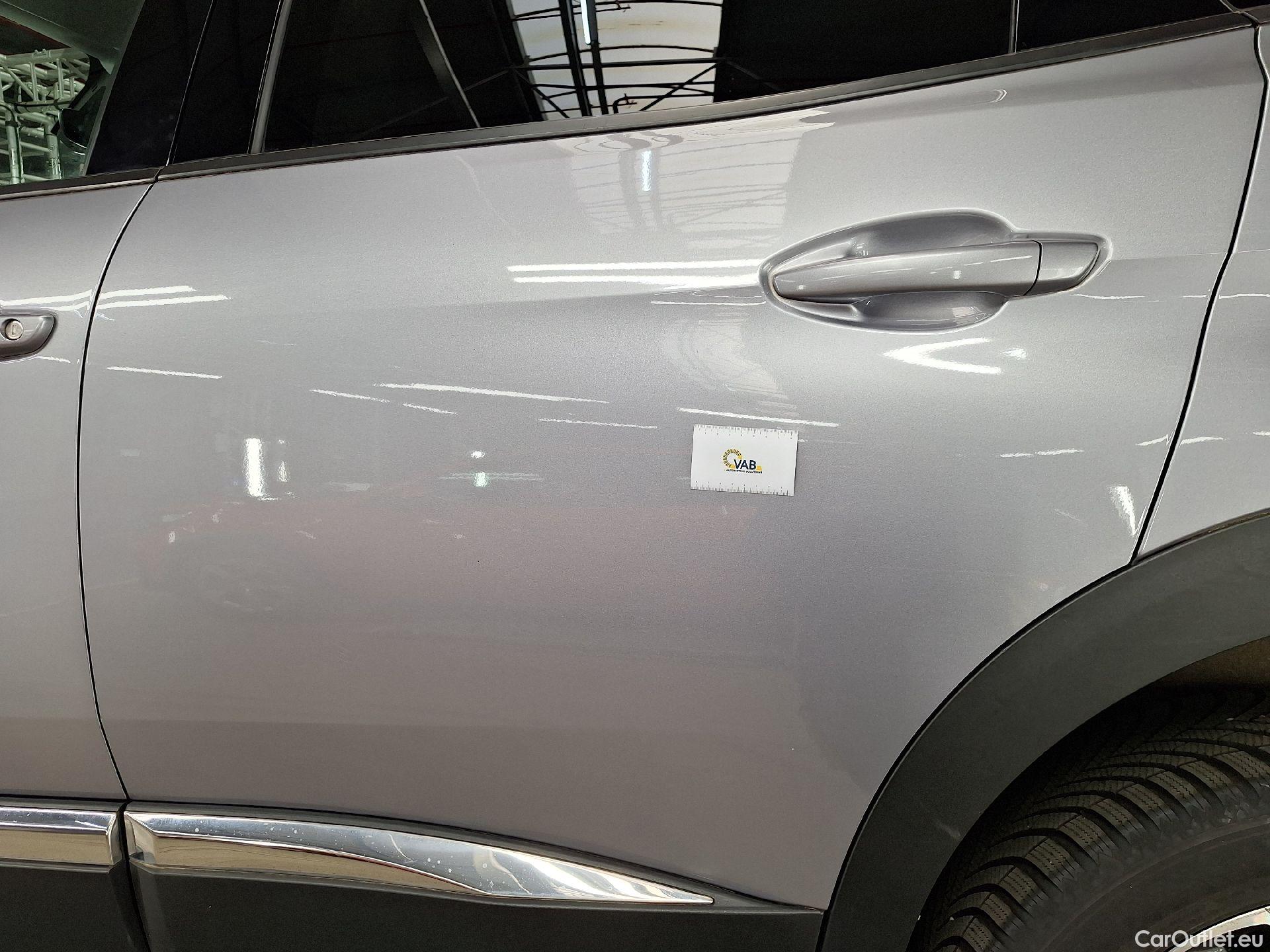  Peugeot  3008 Peugeot,  FL'20 PHEV, Peugeot  Hybrid 225 e-Auto8 Allure 5d #35