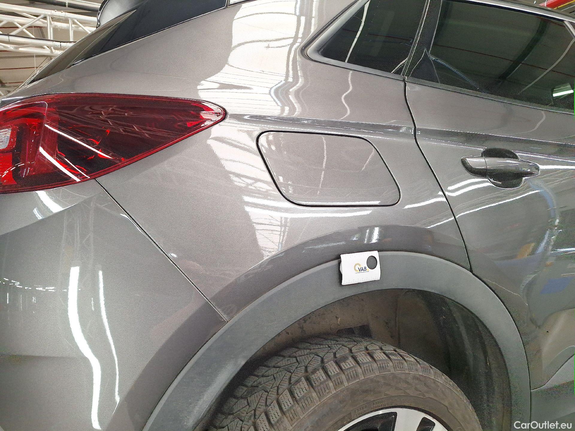 Opel   Grandland X Opel, '17, Opel 1.5 Turbo ECOTEC D S/S AT8 Ultima #49