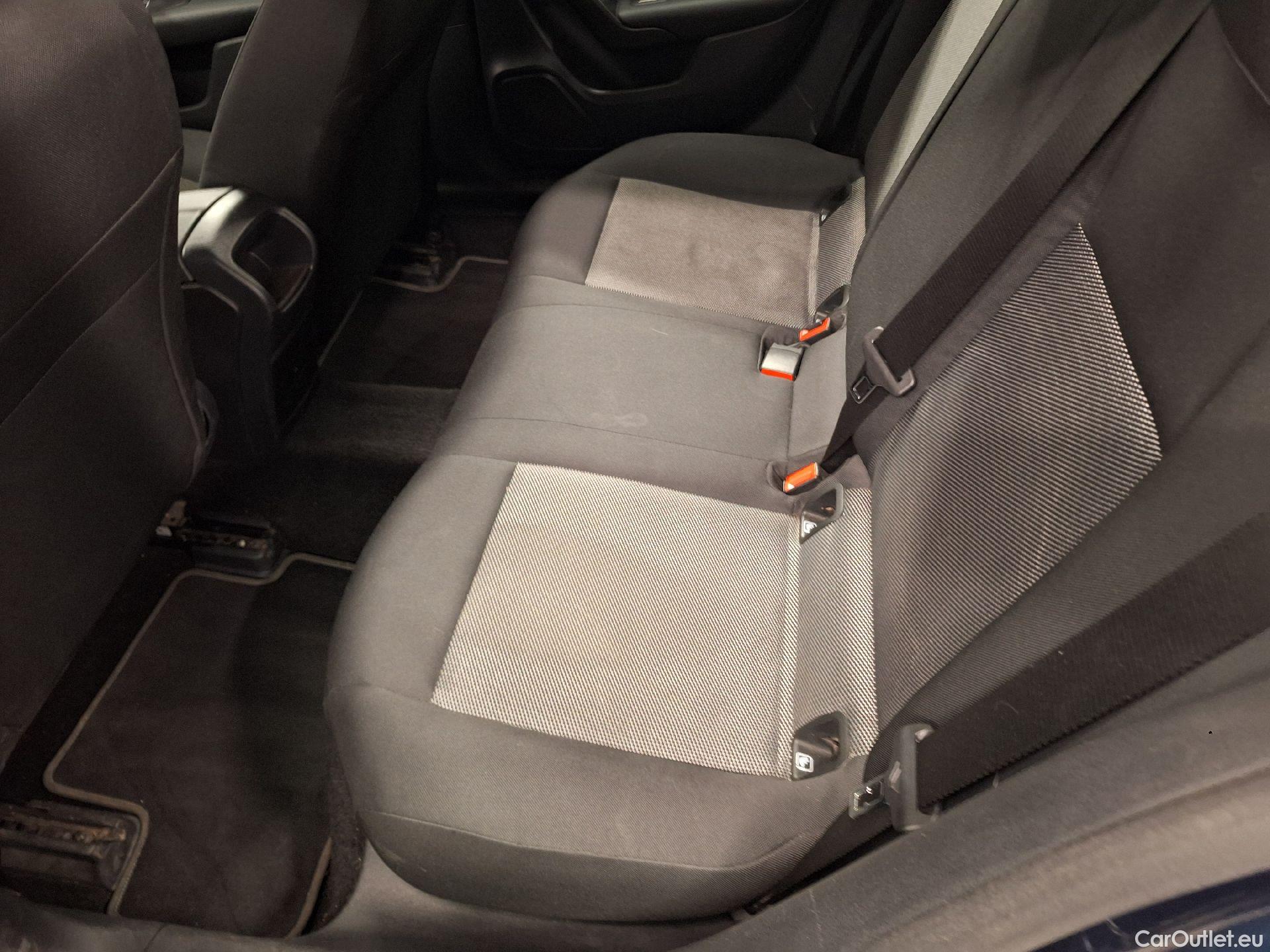  Mercedes  A-Klasse Mercedes, A-Class '18, Mercedes-Benz  A 160 Business Solution 5d #11