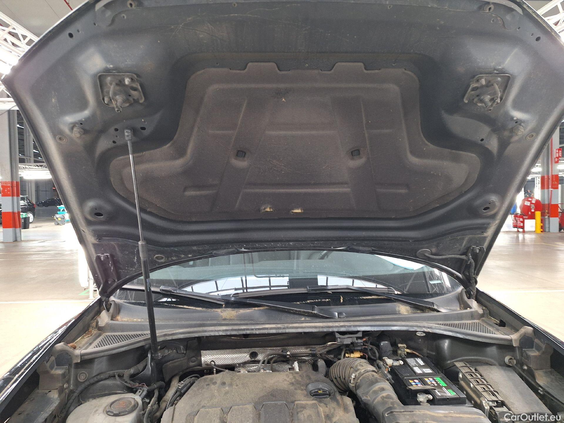  Audi  Q3 Audi,  SB '19, Audi  Sportback 35 TDI S tronic S Line Business  #1
