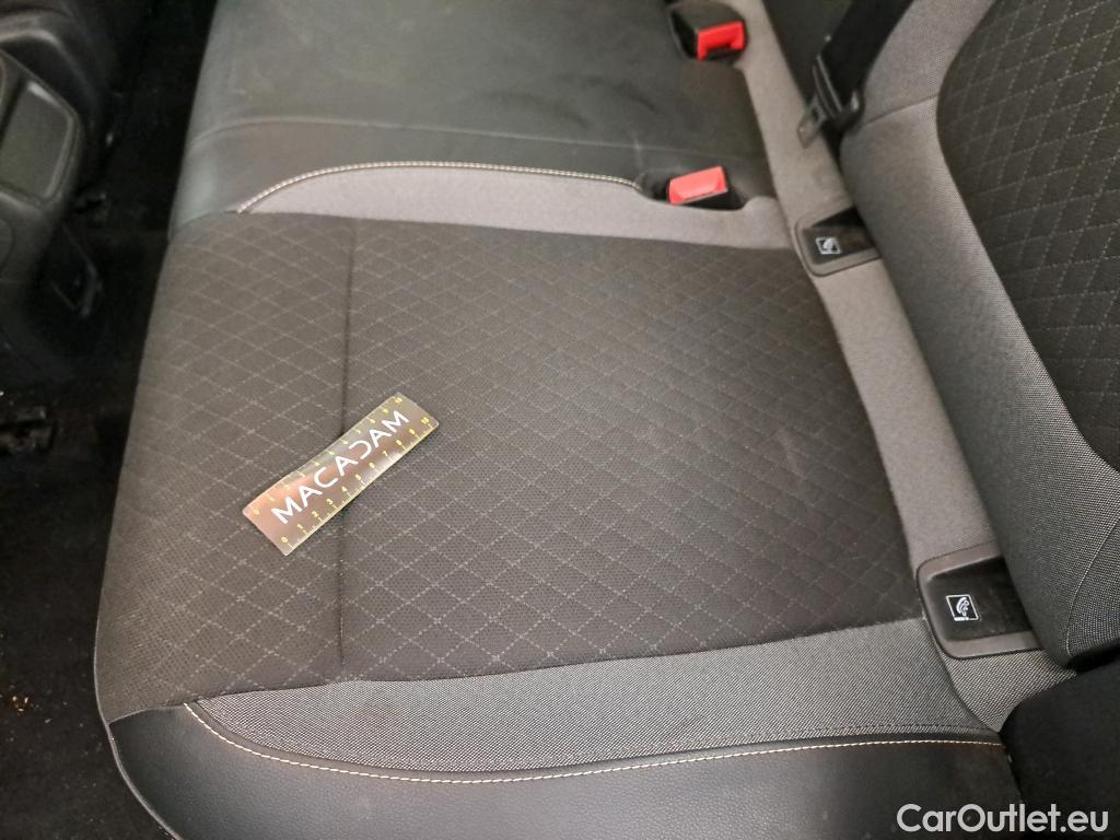  Opel   Grandland X Grandland X Business Elegance 1.5 130CV BVA8 E6d #17