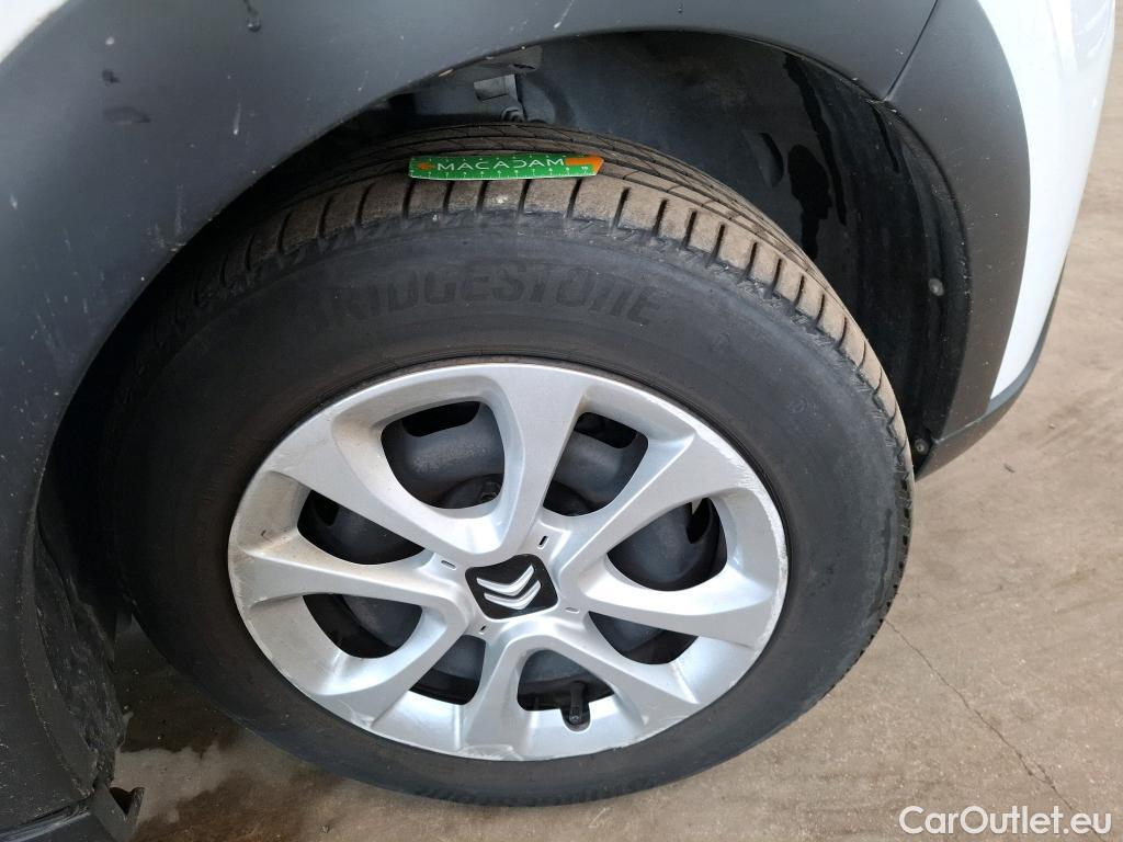  Citroen  C3  Société Feel 1.5 BlueHDI 100CV BVM5 E6dT #4