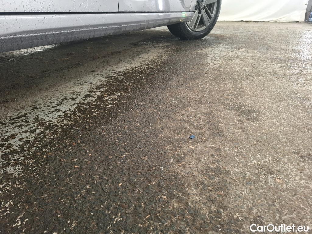  Peugeot  308  SW Active Pack 1.5 HDi 130CV BVA8 E6d #7