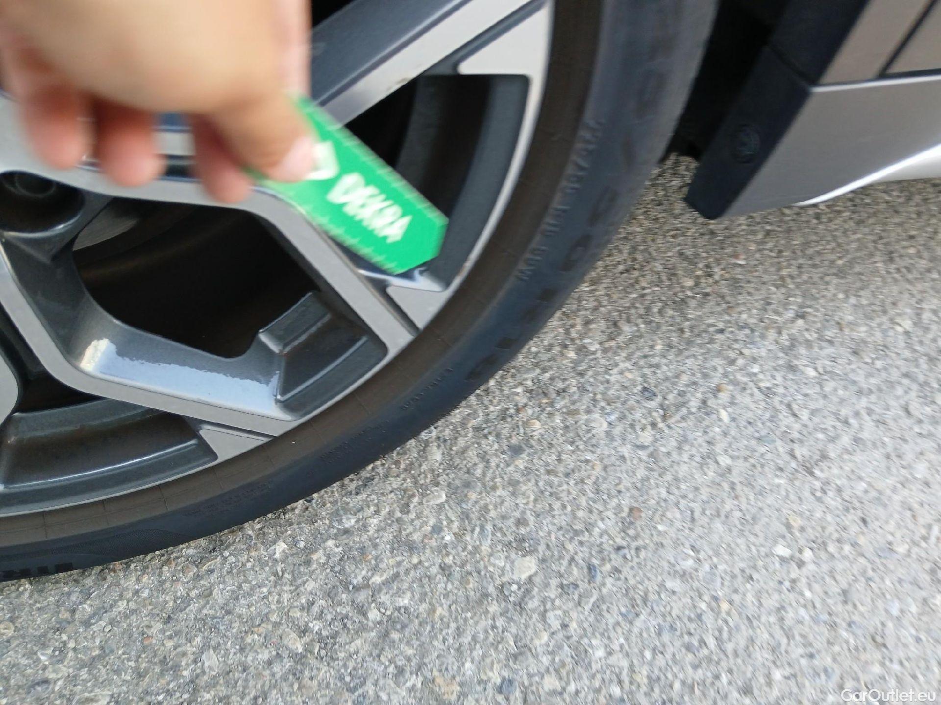  Bmw  X1 BMW  / 2019 / 5P / todoterreno sDrive18d #31