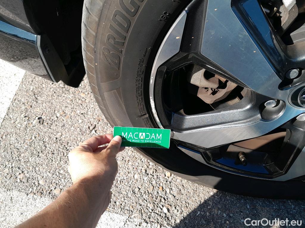  Toyota  RAV4 TOYOTA  2.5l PLUG-IN 300PH (e-CVT) Advance 306 CV  #1