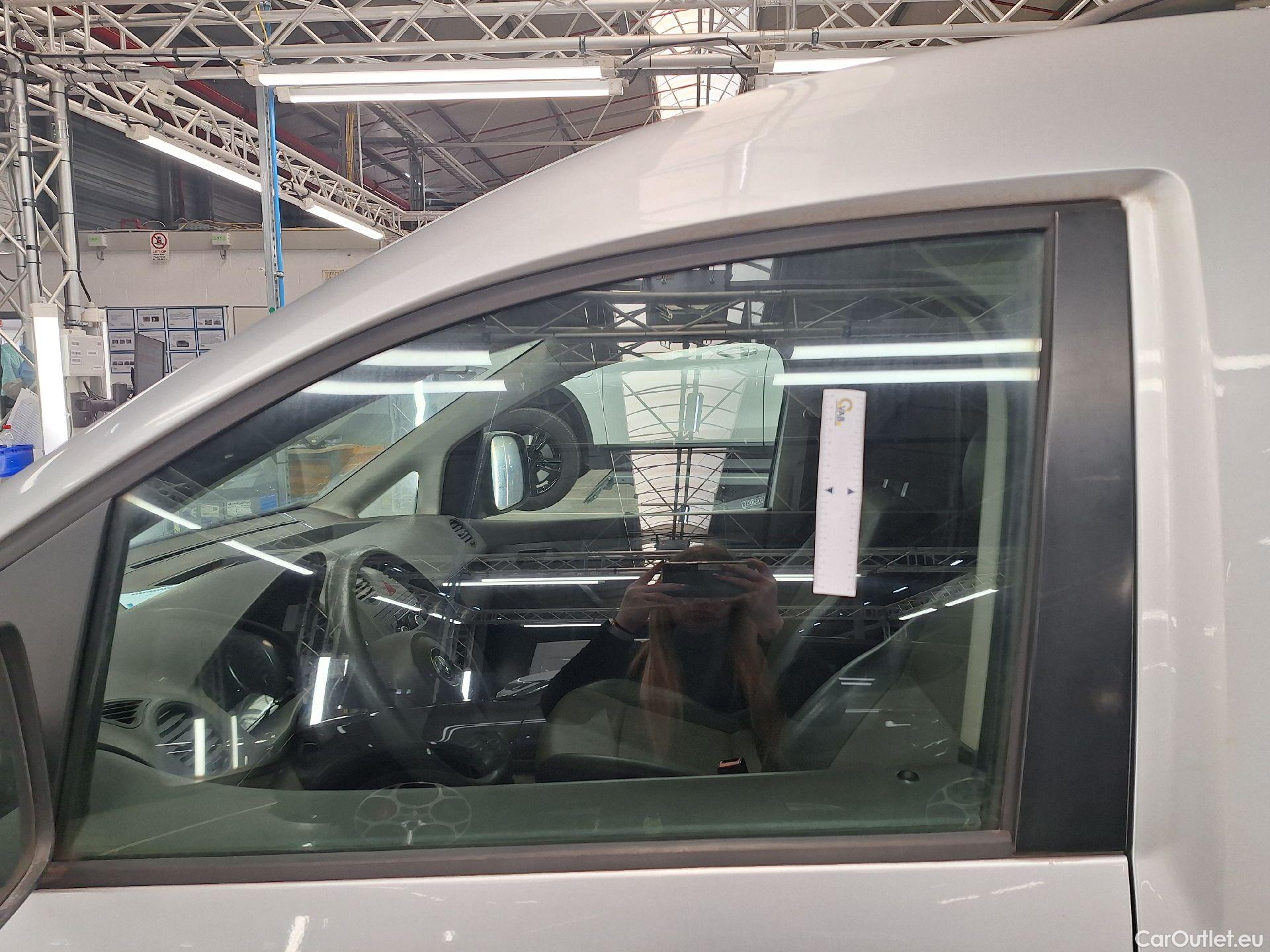  Volkswagen  Caddy VW, _ Van '10, Volkswagen  1.6 TDI 55kW Van 4d #9