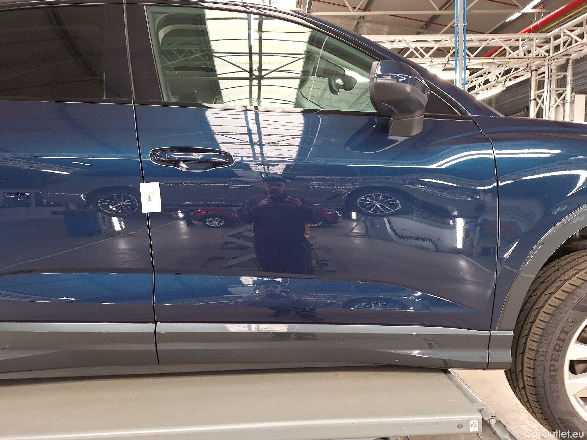  Audi  Q3 Audi,  SB '19, Audi  Sportback 35 TDI S tronic 5d #6