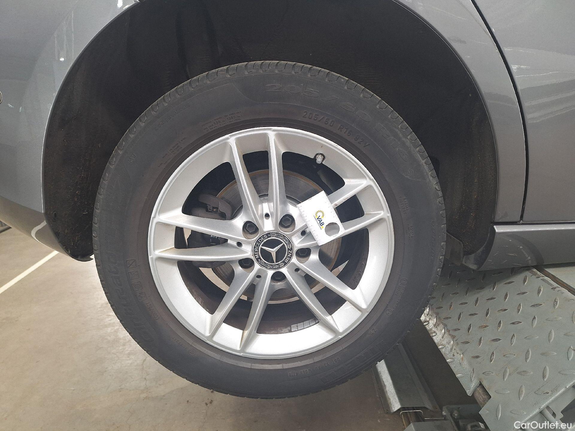  Mercedes  A-Klasse Mercedes, A-Class '18, Mercedes-Benz  A 180 d Business Solution 5 #71