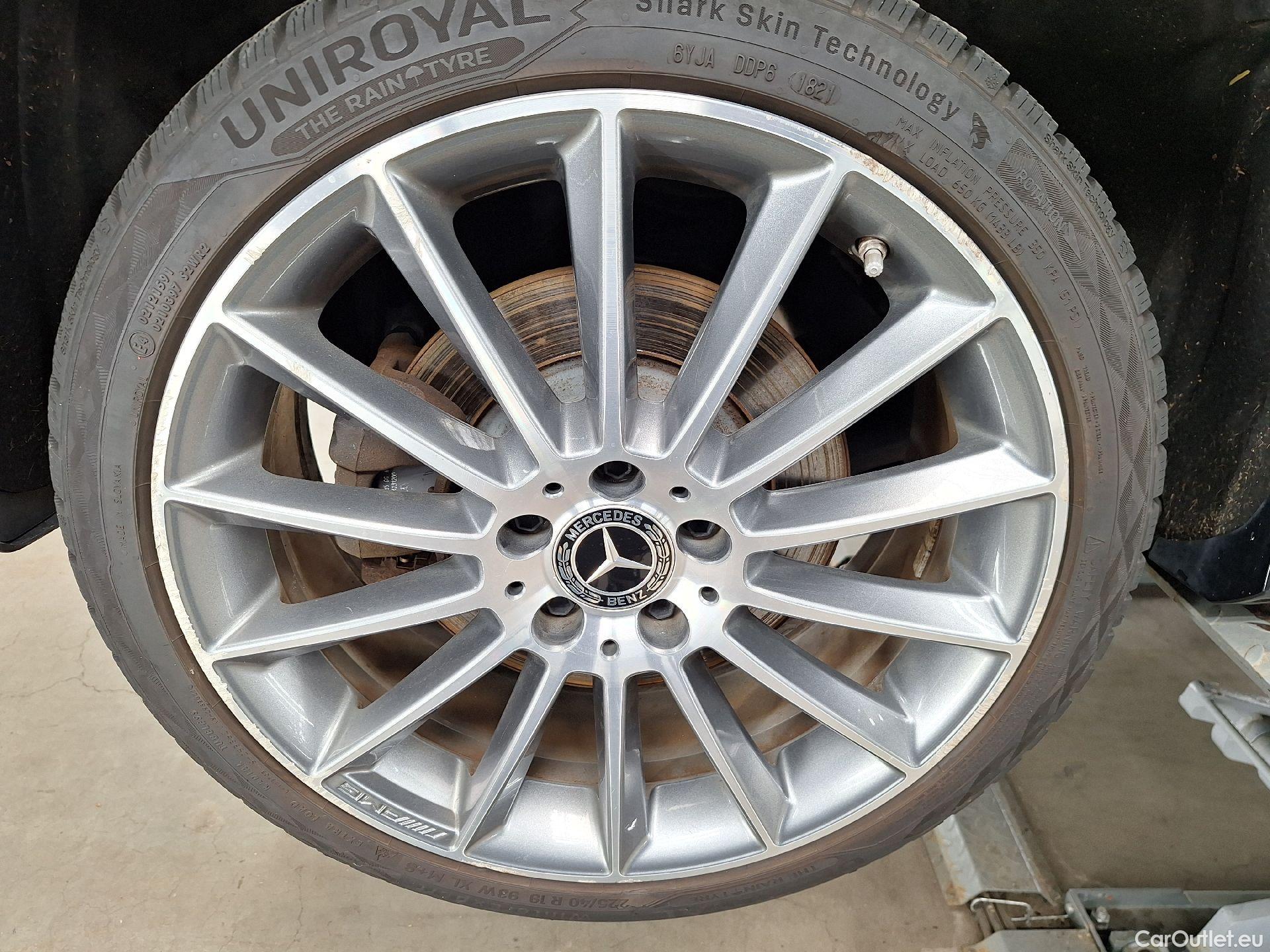 Mercedes  CLA-Klasse Mercedes, CLA-Class '19 PHEV, Mercedes-Benz CLA CLA 250 e 4d #40