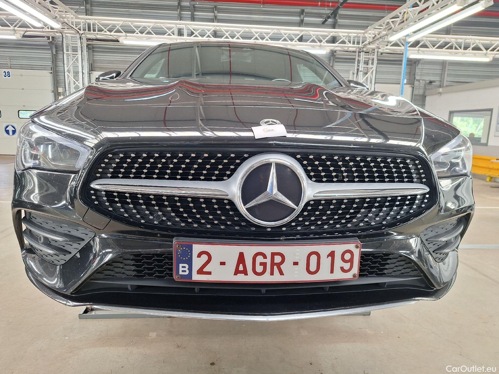  Mercedes  CLA-Klasse Mercedes, CLA-Class '19 PHEV, Mercedes-Benz CLA CLA 250 e 4d #68