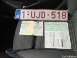  Mercedes  CLA-Klasse Mercedes-Benz CLA Shooting Brake CLA 200 d Aut. 5d #4