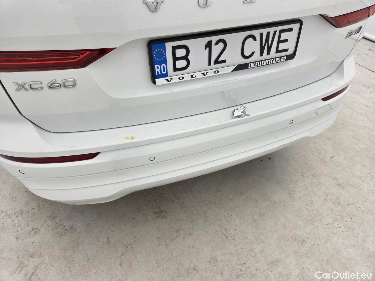  Volvo  XC60 2.0 B4 D 197CP Momentum Pro AT8 AWD #39