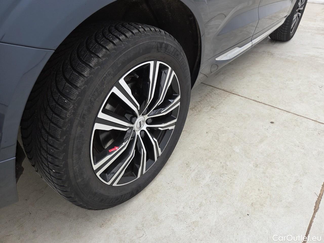  Volvo  XC60 2.0 B4 D 197CP Inscription AT8 AWD #37