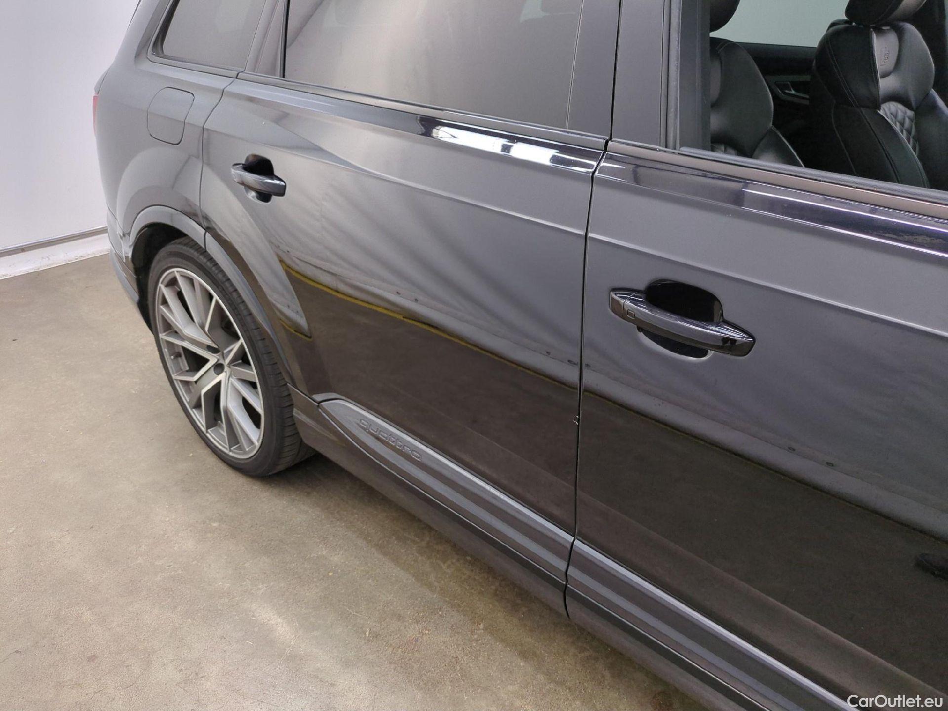  Audi  Q7  50 TDI quattro #21
