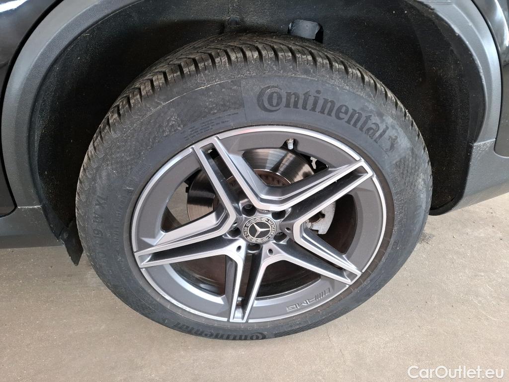  Mercedes  G-Klasee GLC Coupe / 2019 / 5P / Coupé 2.0 GLC 300 E AMG LINE 4MATIC #15