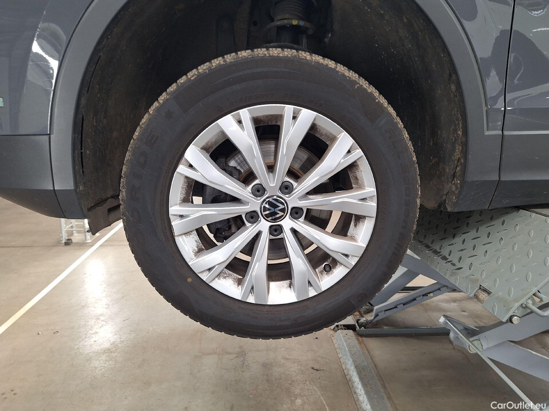  Volkswagen  Tiguan VW,  FL'20, Volkswagen  1.5 TSI 110kW Life 5d #24