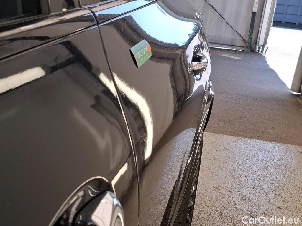  Mercedes  G-Klasee MERCEDES-BENZ GLC Coupe / 2023 / 5P / Coupé GLC 400 e AMG Line 4MATIC #7