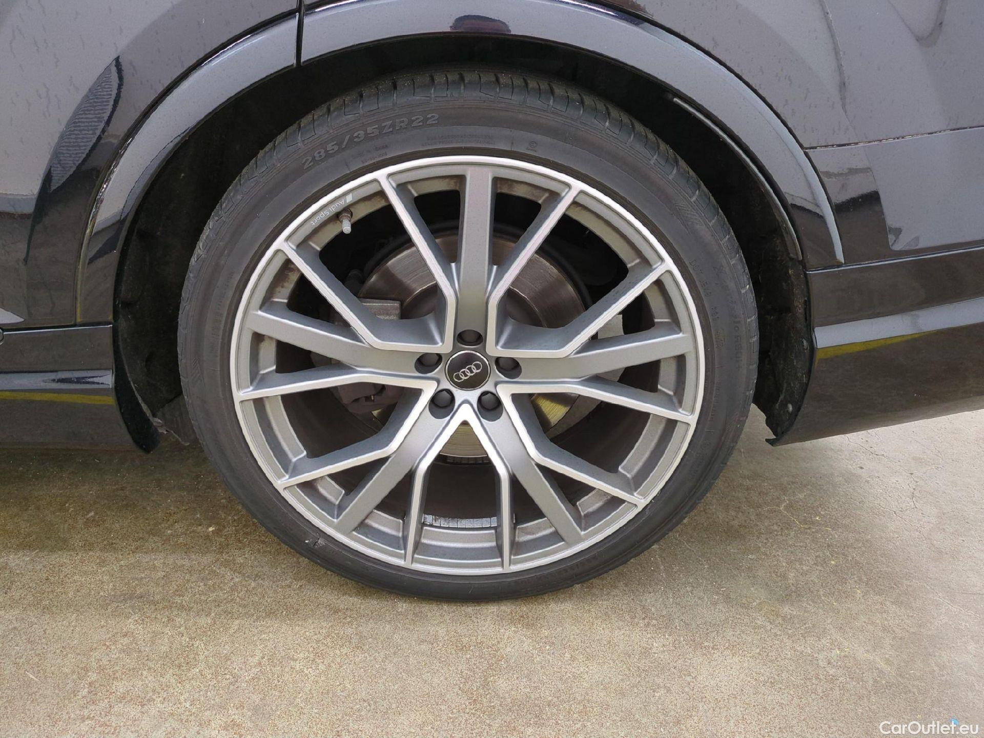  Audi  Q7  50 TDI quattro #5