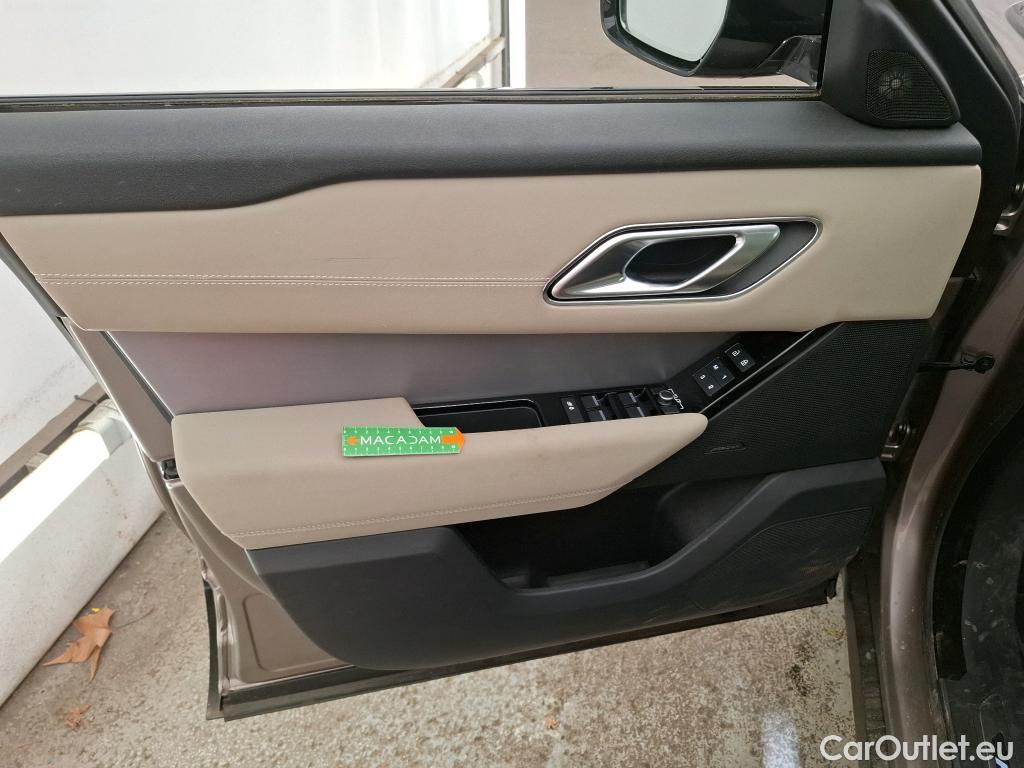  Land Rover  Range Rover LAND ROVER  Velar / 2017 / 5P / SUV 2.0 P400e PHEV BVA Velar Edition(SP) #36