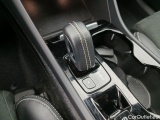  Volvo  XC 40 Volvo XC40 T2 Geartronic R-Design 5d #33