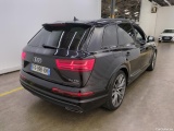Q7