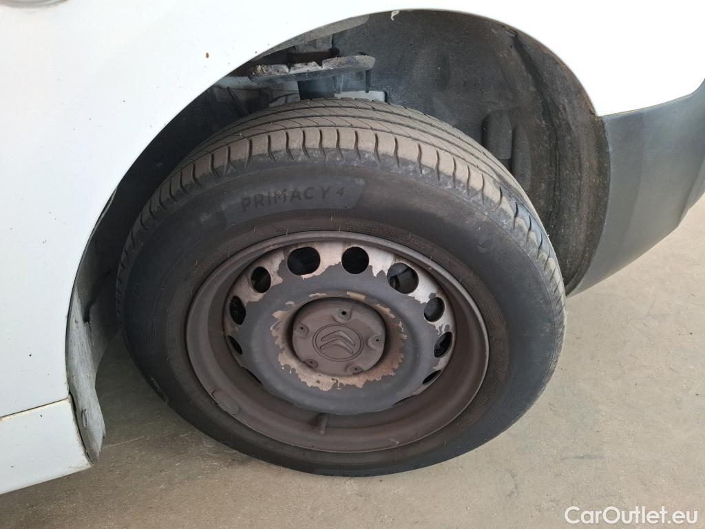  Citroen  Berlingo  Fourgon Club L1 (Court) 1.6 BlueHDi 100CV BVM5 E6 #33