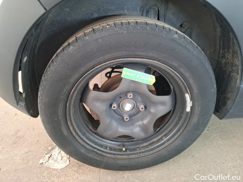  Citroen  C3  Société Feel 1.5 BlueHDI 100CV BVM6 E6dT #63