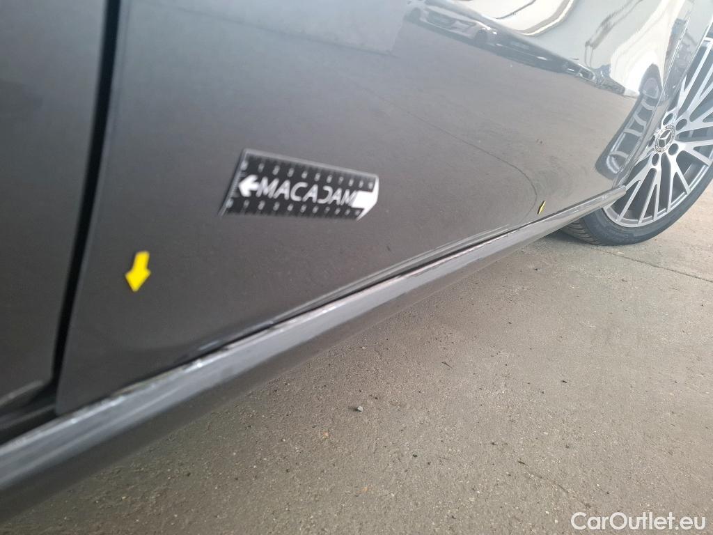 Mercedes  CLA-Klasse MERCEDES-BENZ CLA Coupe / 2019 / 4P / Coupé CLA 200 d Business Line BA8 #3