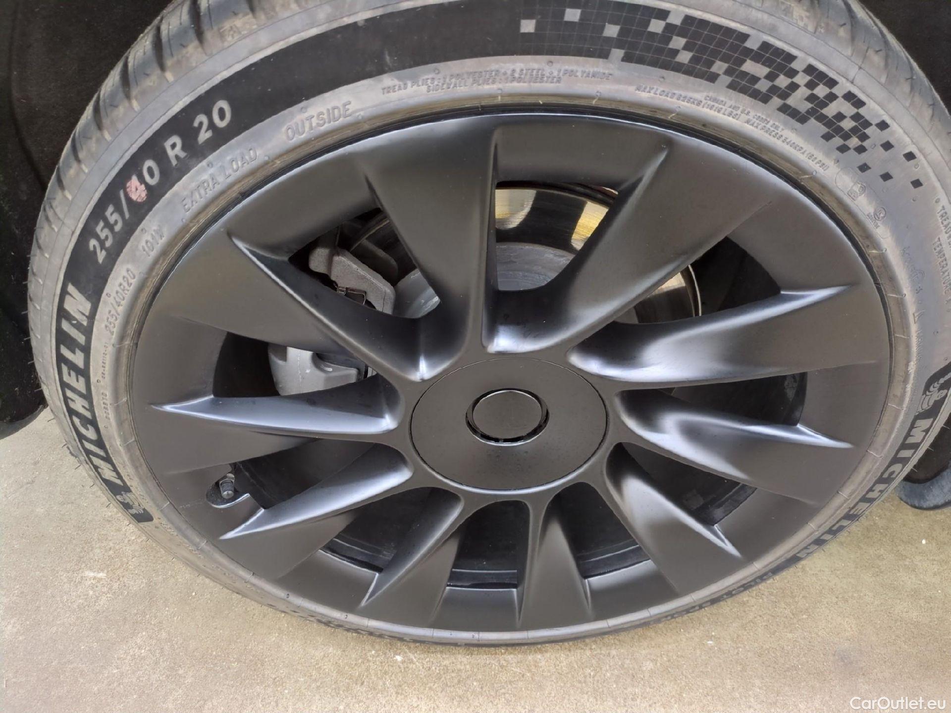  Tesla  Model Y TESLA  / 2020 / 5P / SUV Grand Autonomie Dual Motor AWD #6