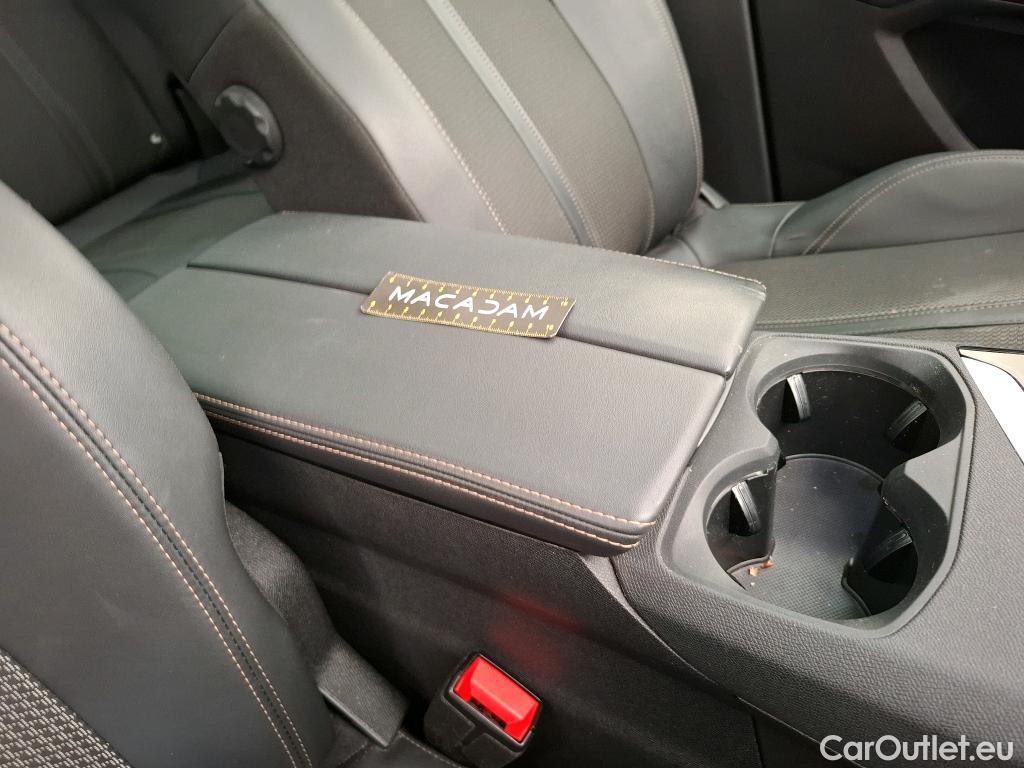  Peugeot  3008  II GT 1.5 HDi 130CV BVA8 E6d #9