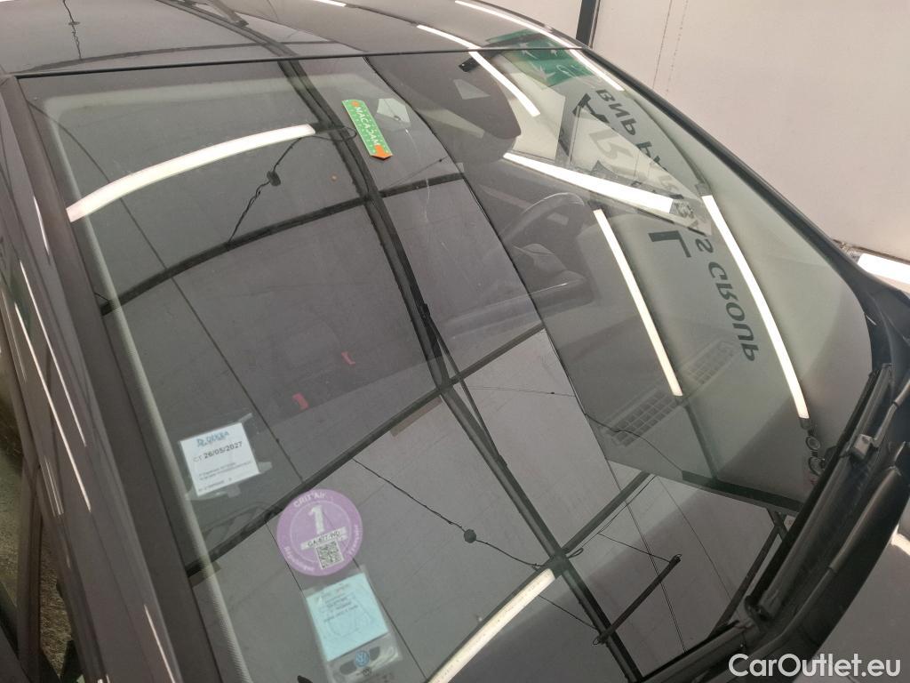  Volkswagen  Golf  VOLKSWAGEN / 2020 / 5P / Berline 1.0 eTSI OPF 110 DSG7 Life Business #23