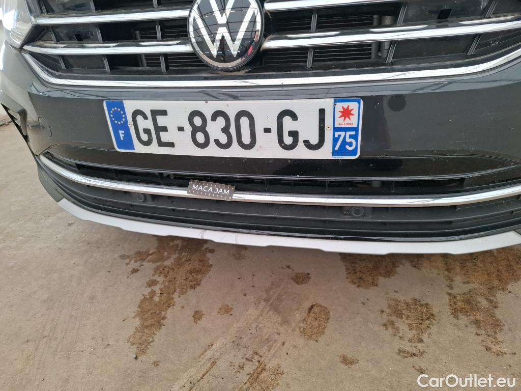  Volkswagen  Tiguan VOLKSWAGEN  / 2020 / 5P / SUV 1.5 TSI 150 DSG7 Elegance #35