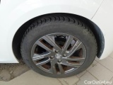  Peugeot  208 PEUGEOT  / 2019 / 5P / BERLINA ACTIVE PACK PURETECH 75 S/S #19