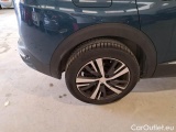  Peugeot  3008 PEUGEOT  / 2020 / 5P / SUV BLUEHDI 130 EAT8 SeS ALLURE #18