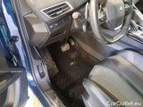  Peugeot  3008 PEUGEOT  / 2020 / 5P / SUV BLUEHDI 130 EAT8 SeS ALLURE #117