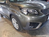  Peugeot  5008 PEUGEOT  / 2017 / 5P / SUV BLUEHDI 120 BUSINESS EAT6 S/S AUT. #56