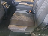  Peugeot  5008 PEUGEOT  / 2017 / 5P / SUV BLUEHDI 120 BUSINESS EAT6 S/S AUT. #136